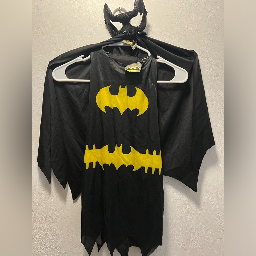 Batman, Batgirl, Youth Costume, Medium (7/8). Includes face mask.